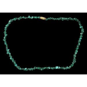 Vintage Handmade Malachite Chip Beaded Necklace